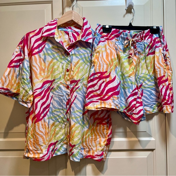 Joe Fresh matching Shirt & Short set - Picture 3 of 14